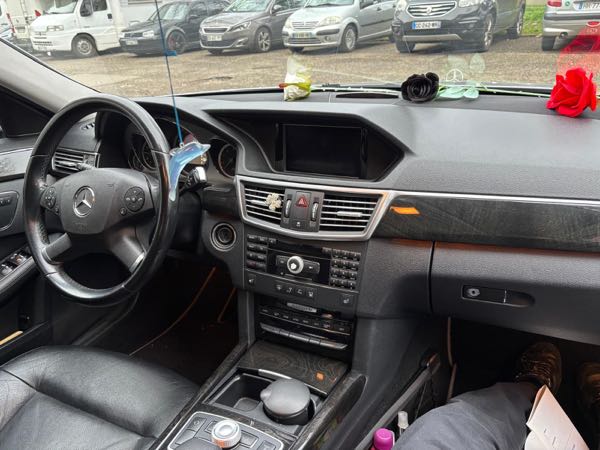 Mercedes-Benz Classe E IV 350 CGI AVANTGARDE EXECUTIVE BVA7