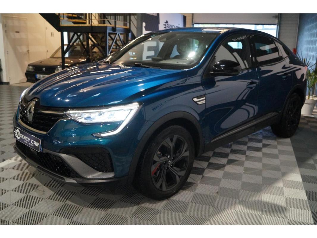 Renault Arkana 1.6 E-Tech Hybride - 145 R.S. Line