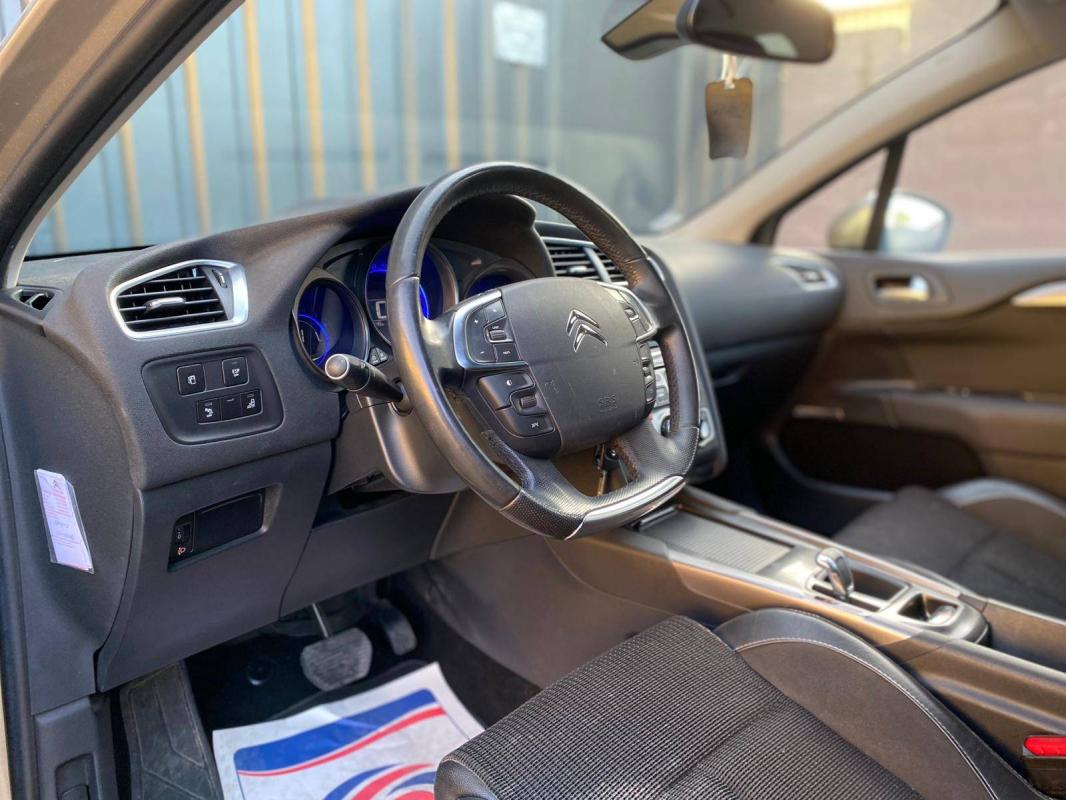 Citroen C4 II 1.6 THP 16v 155ch Exclusive BMP6