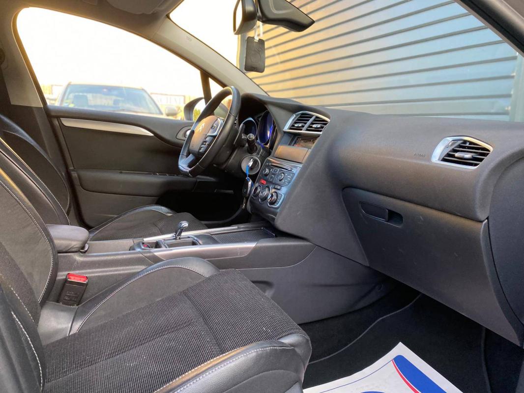 Citroen C4 II 1.6 THP 16v 155ch Exclusive BMP6