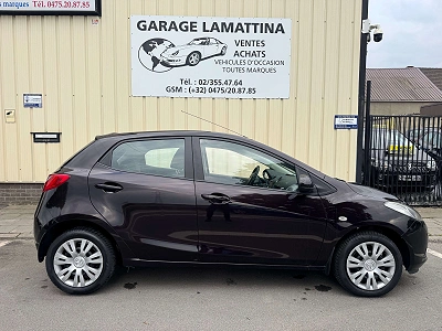Mazda 2 1.4i 16v  garantie 1 an ‼️