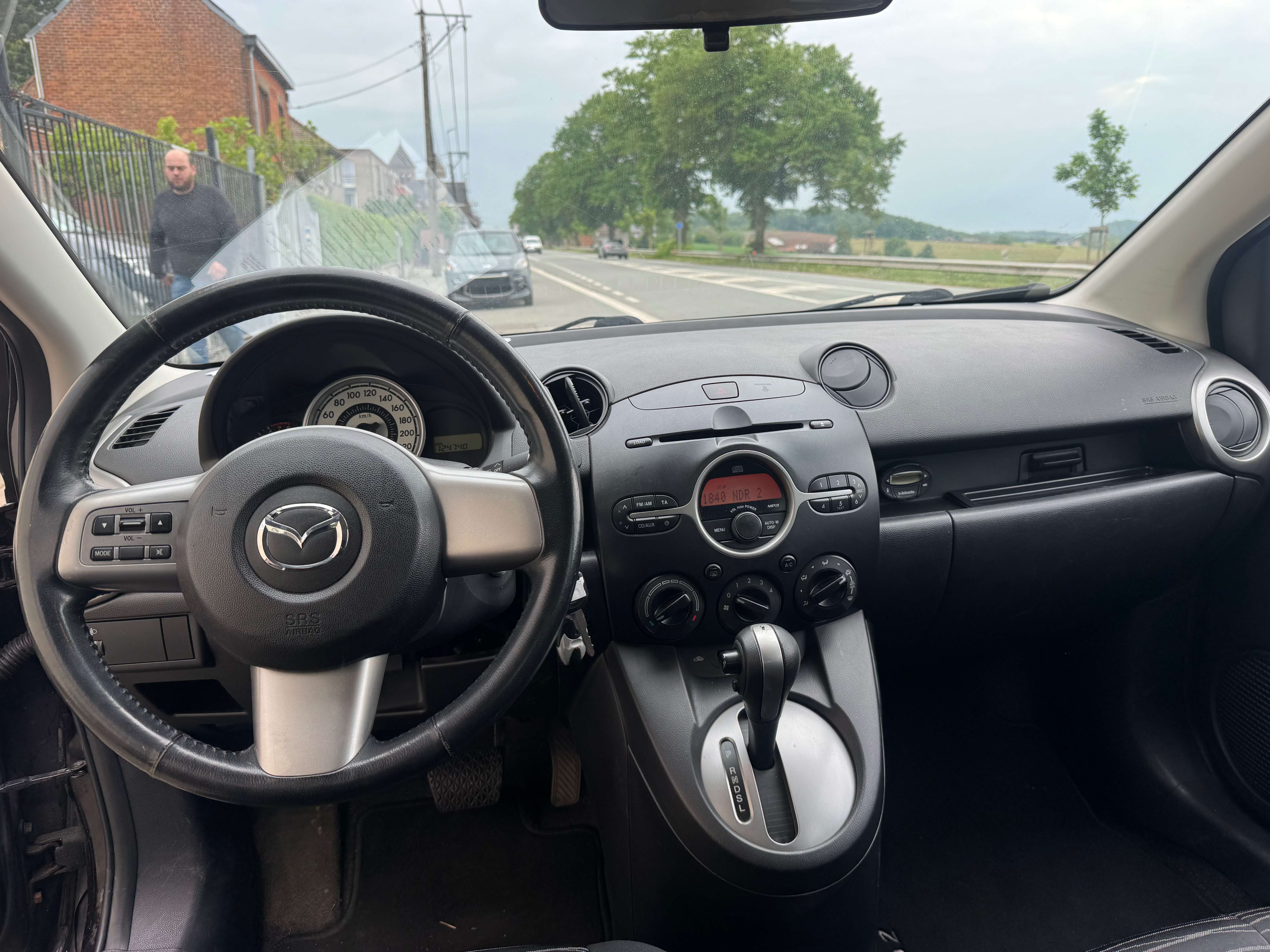 Mazda 2 1.4i 16v  garantie 1 an ‼️