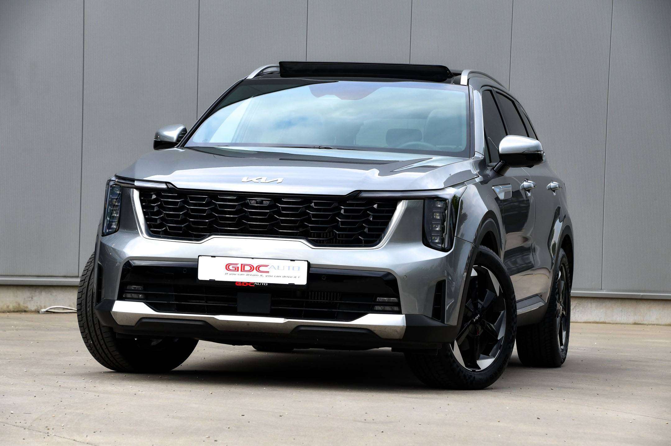 Kia Sorento 1.6 T-GDI l PACE UITVOERING l 4WD I 7 PL I MASSAGESTOELEN I PANO DAK I VERWARMD STUUR I BOSE I ACC