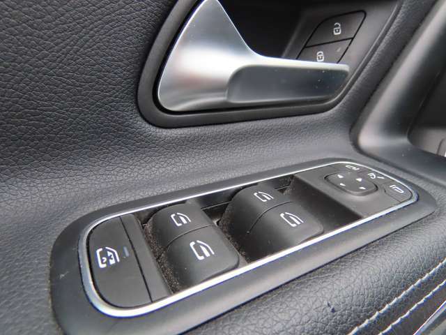 Mercedes-Benz A 180 A 180