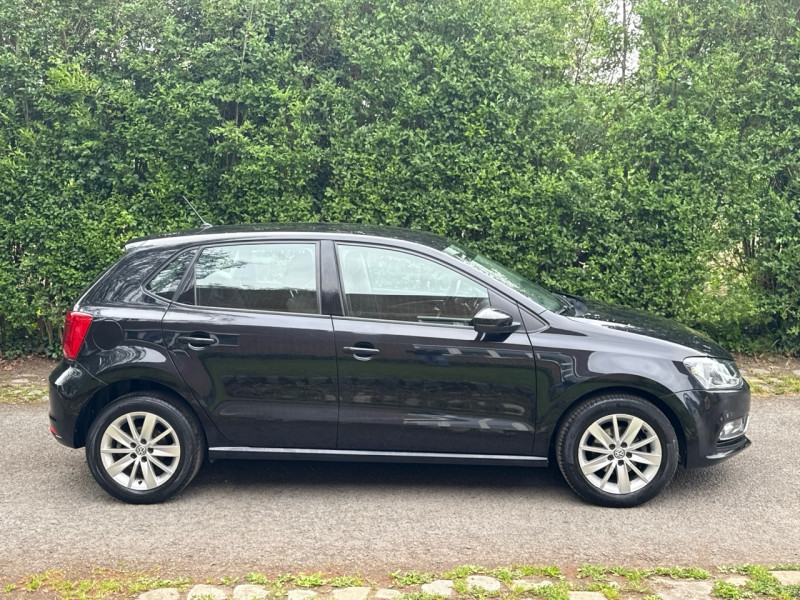 Volkswagen POLO 1.2 TSI 90CH BLUEMOTION BEATS AUDIO 5P * 73.000KM * 2016