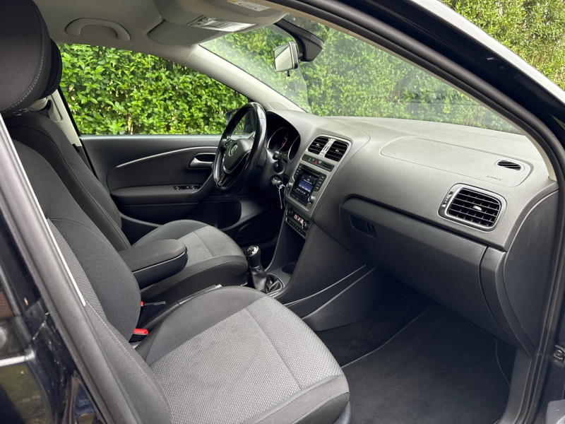 Volkswagen POLO 1.2 TSI 90CH BLUEMOTION BEATS AUDIO 5P * 73.000KM * 2016