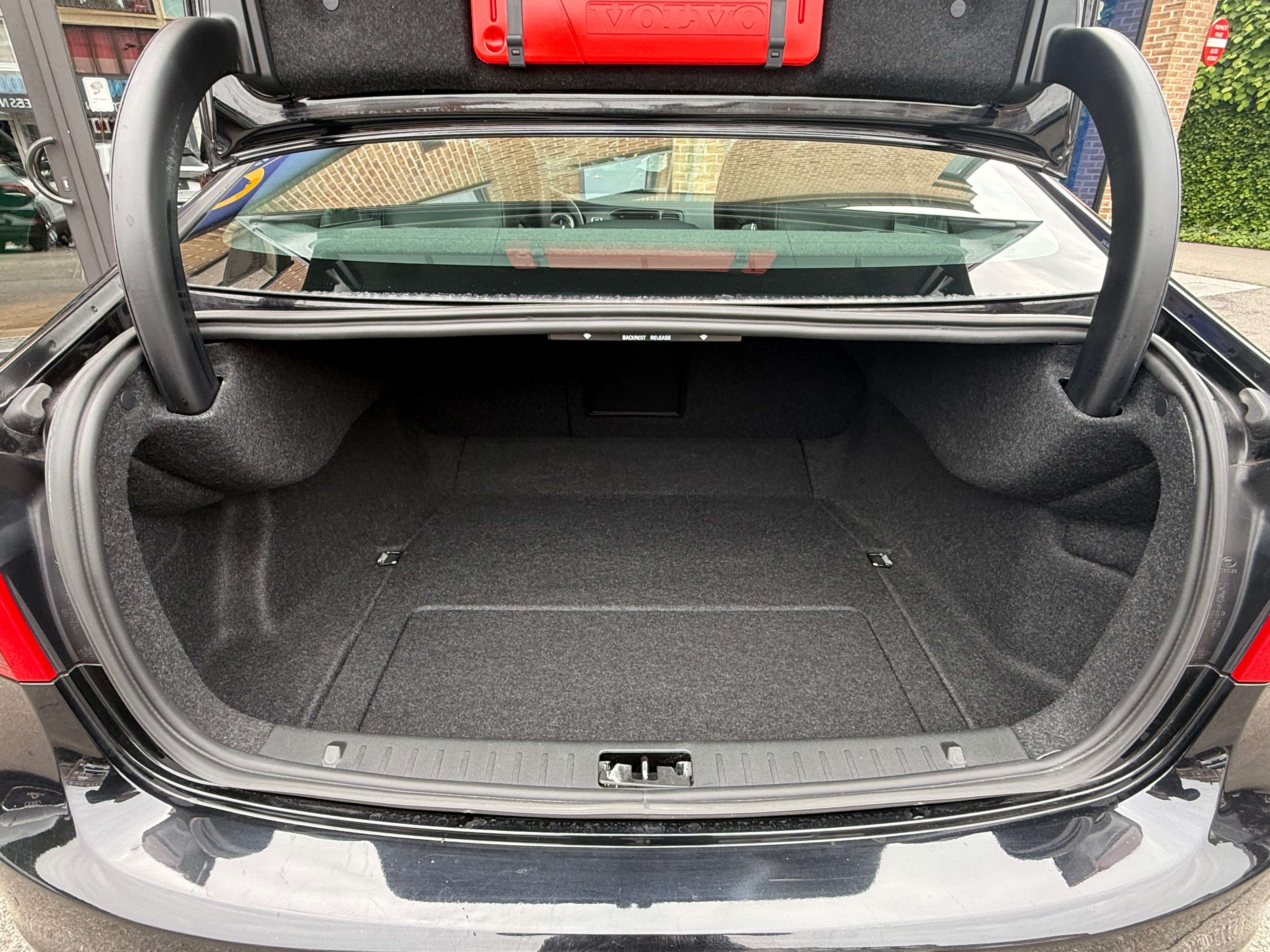 Volvo S60 2.0 D3 Start/Stop Geartronic I cuir I Pano I Full carnet I 1er main I Carnet