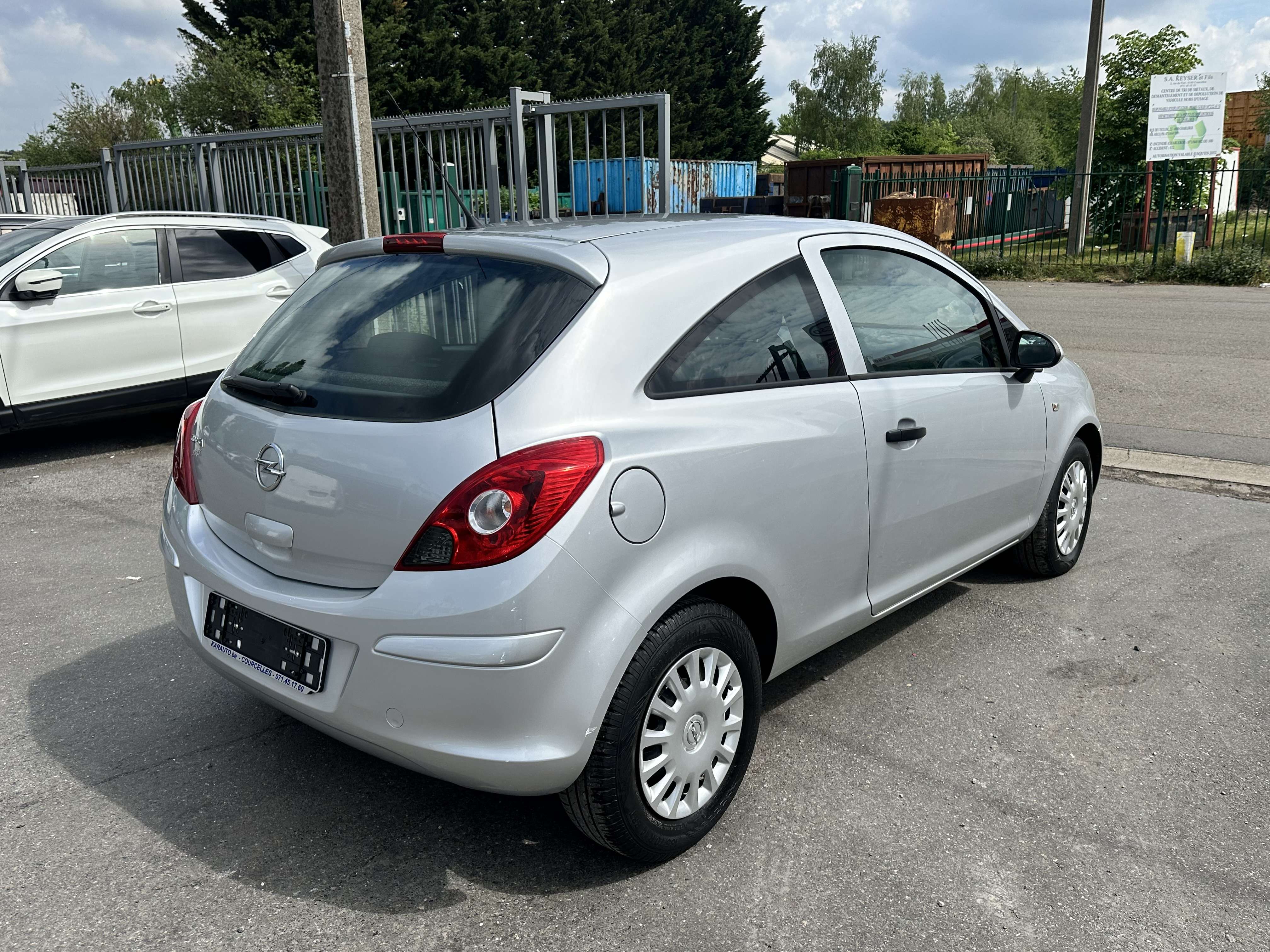 Opel Corsa 1.2i XE  Easytronic **
