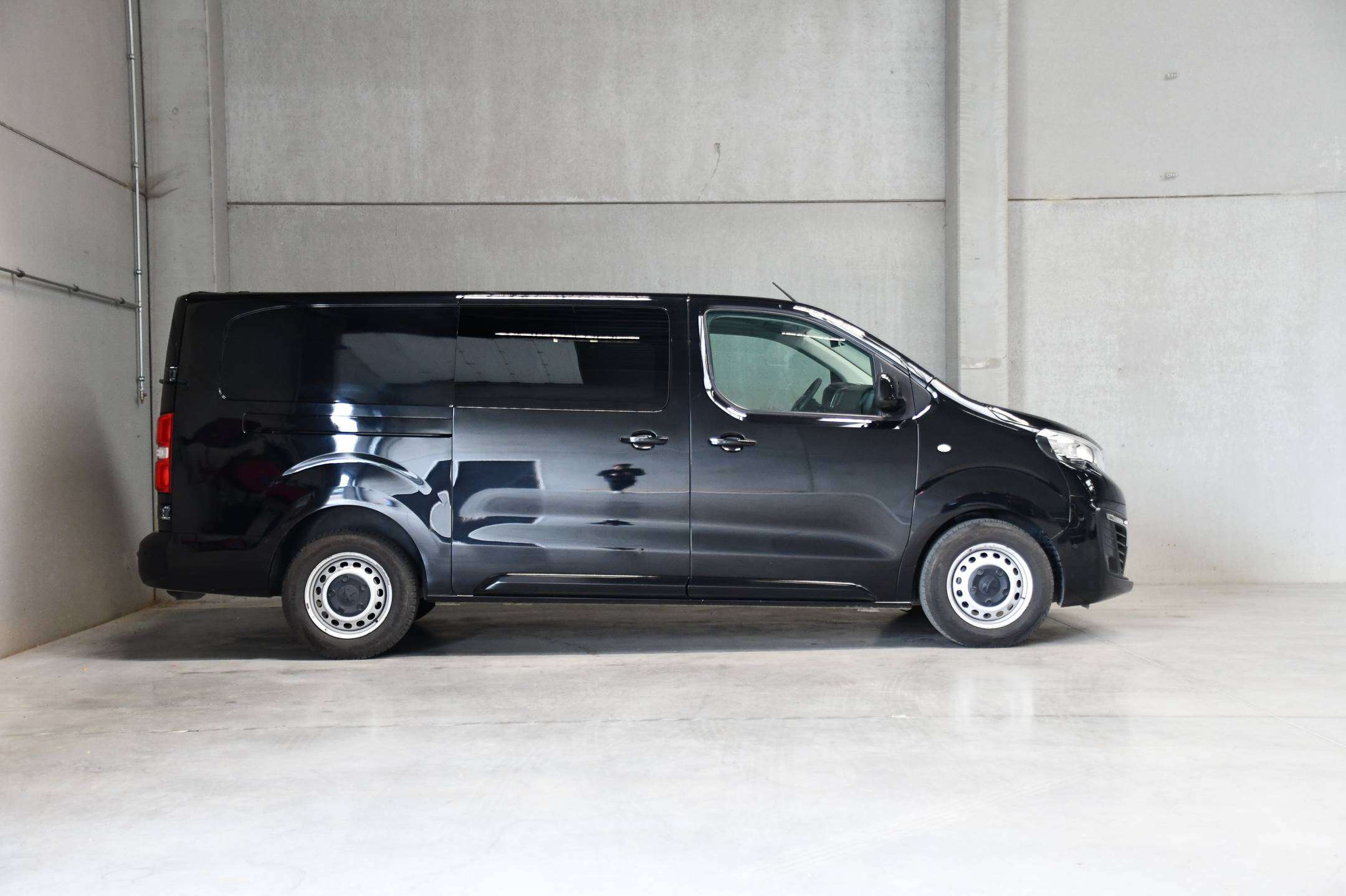 Peugeot Expert Expert 2.0 HDi I L3H1 I 5PL I ACHTERUITRIJCAMERA