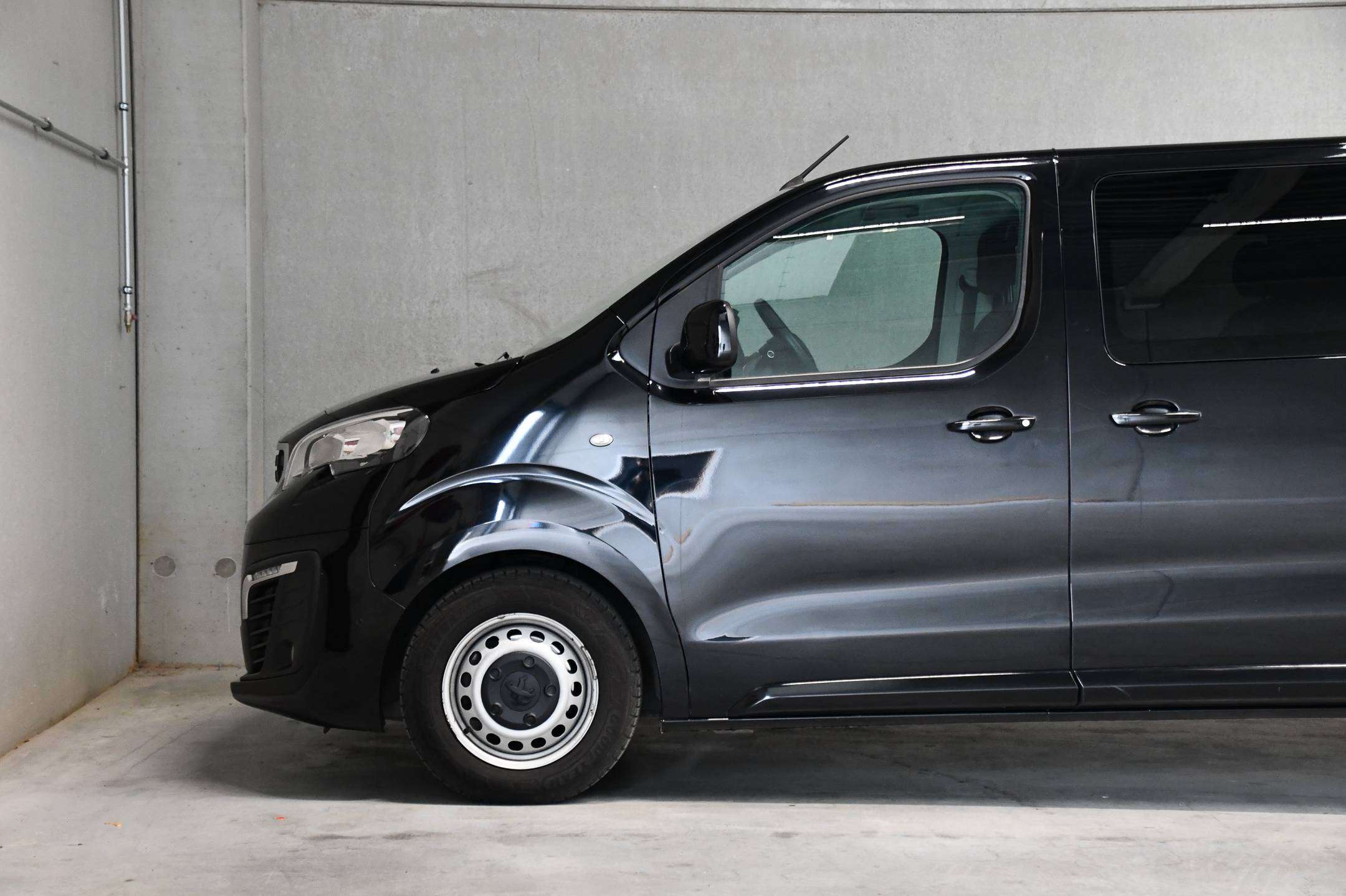Peugeot Expert Expert 2.0 HDi I L3H1 I 5PL I ACHTERUITRIJCAMERA