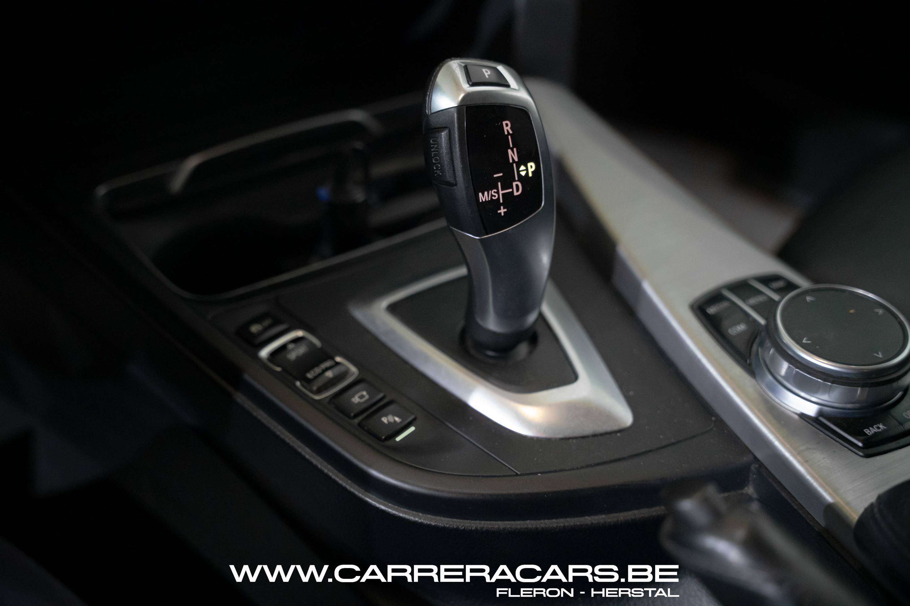 BMW 318 dA PACK M*|AUTOMATIQUE*PDC*CUIR*CAMERA*CLIMA*|