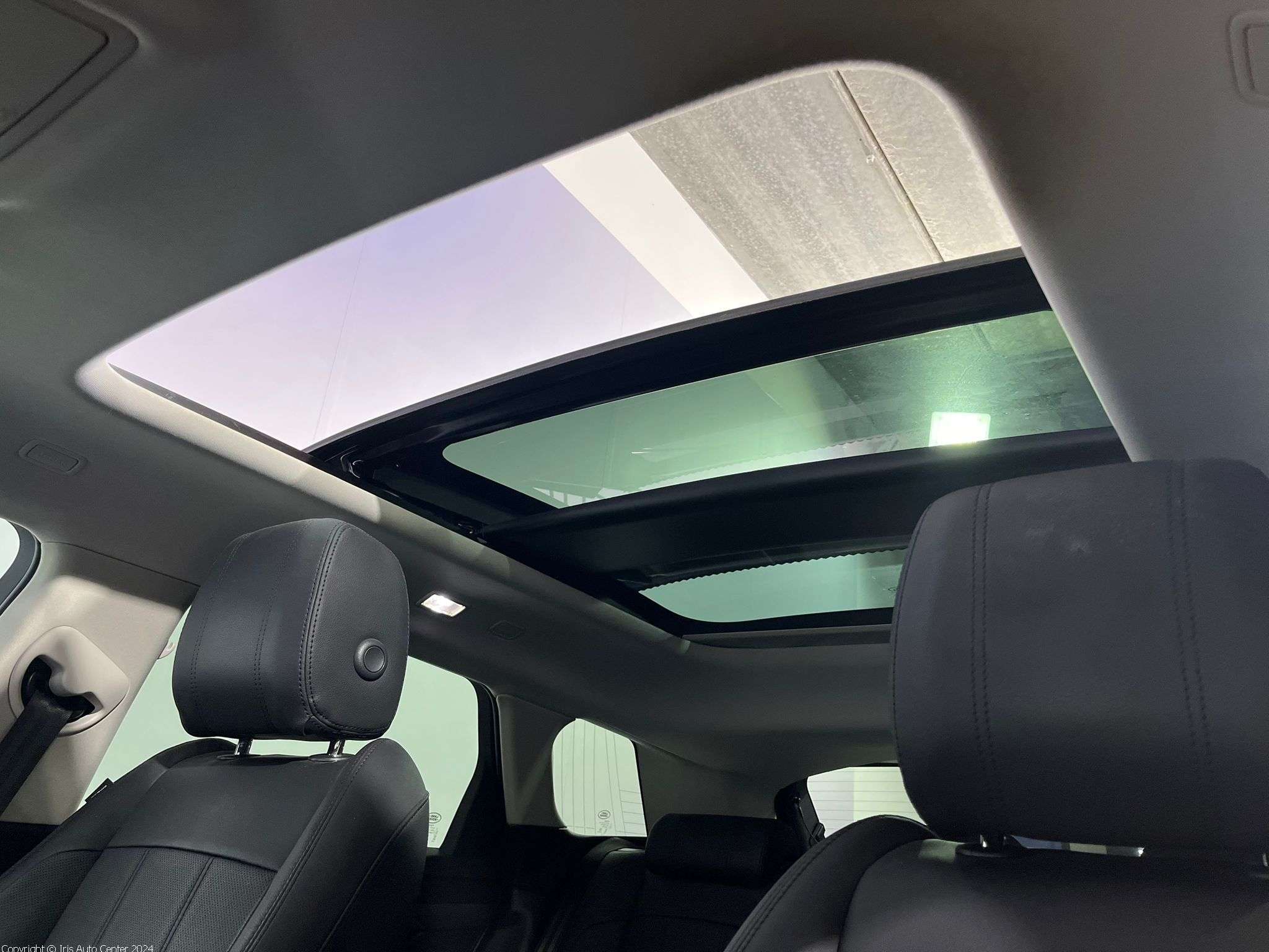 Land Rover Range Rover Evoque D150 MHEV | CARPLAY | TOIT PANO/OUVRANT