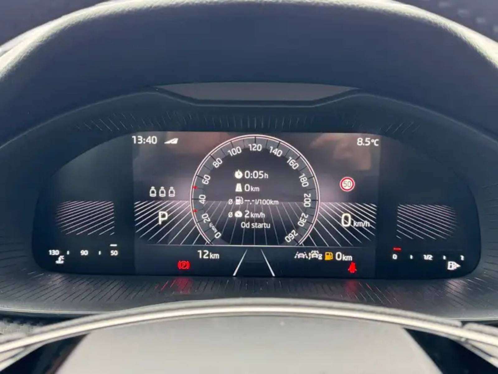 Skoda Kamiq 1.0 TSI Monte Carlo DSG //VEHICULE NEUF//TOIT PANO