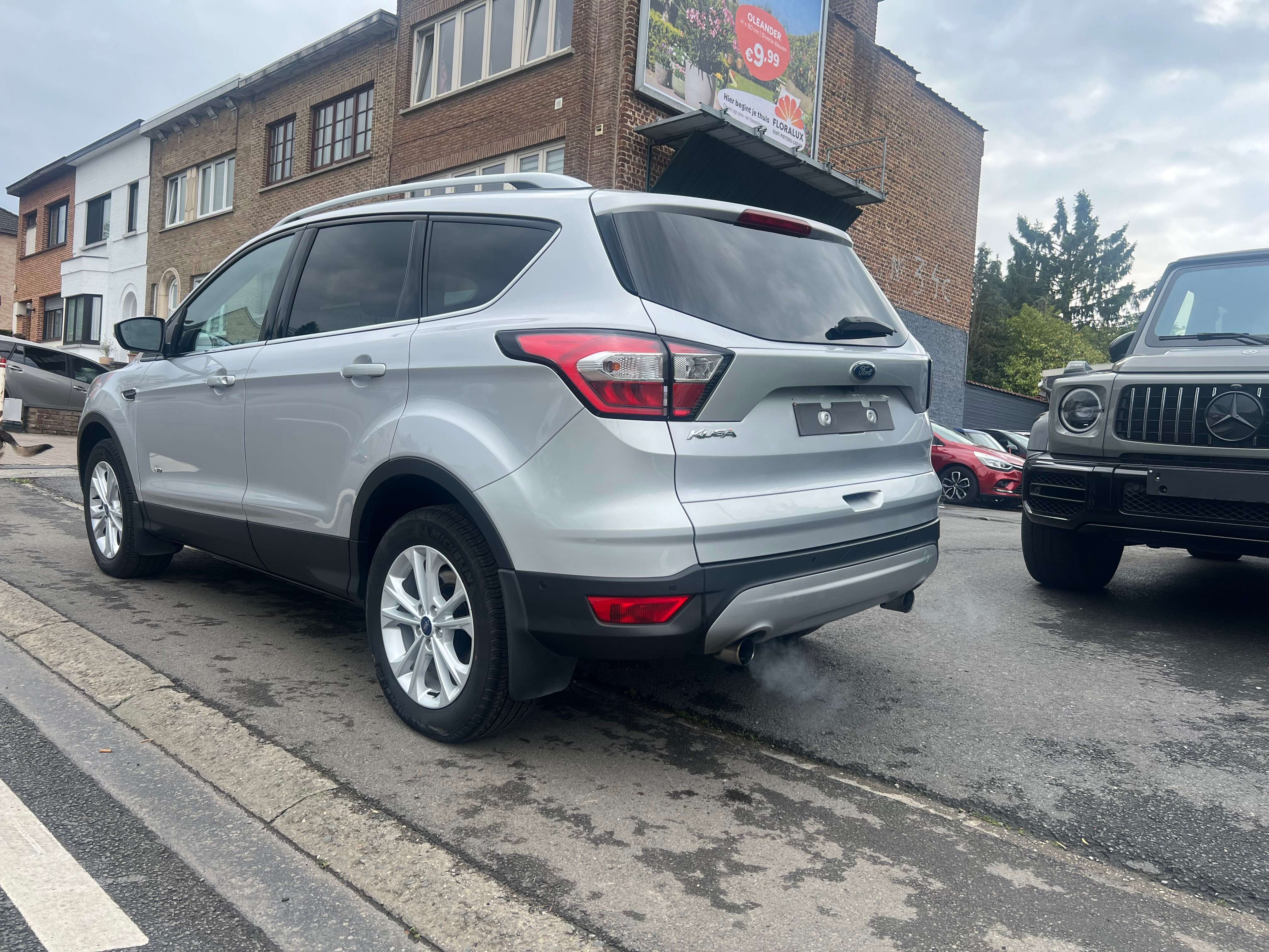 Ford Kuga 1.5 EcoBoost AWD ST Line !!!49.000kms!!! AUTOMATIQUE GPS CAMÉRA FULL GARANTIE CREDTIT 100%