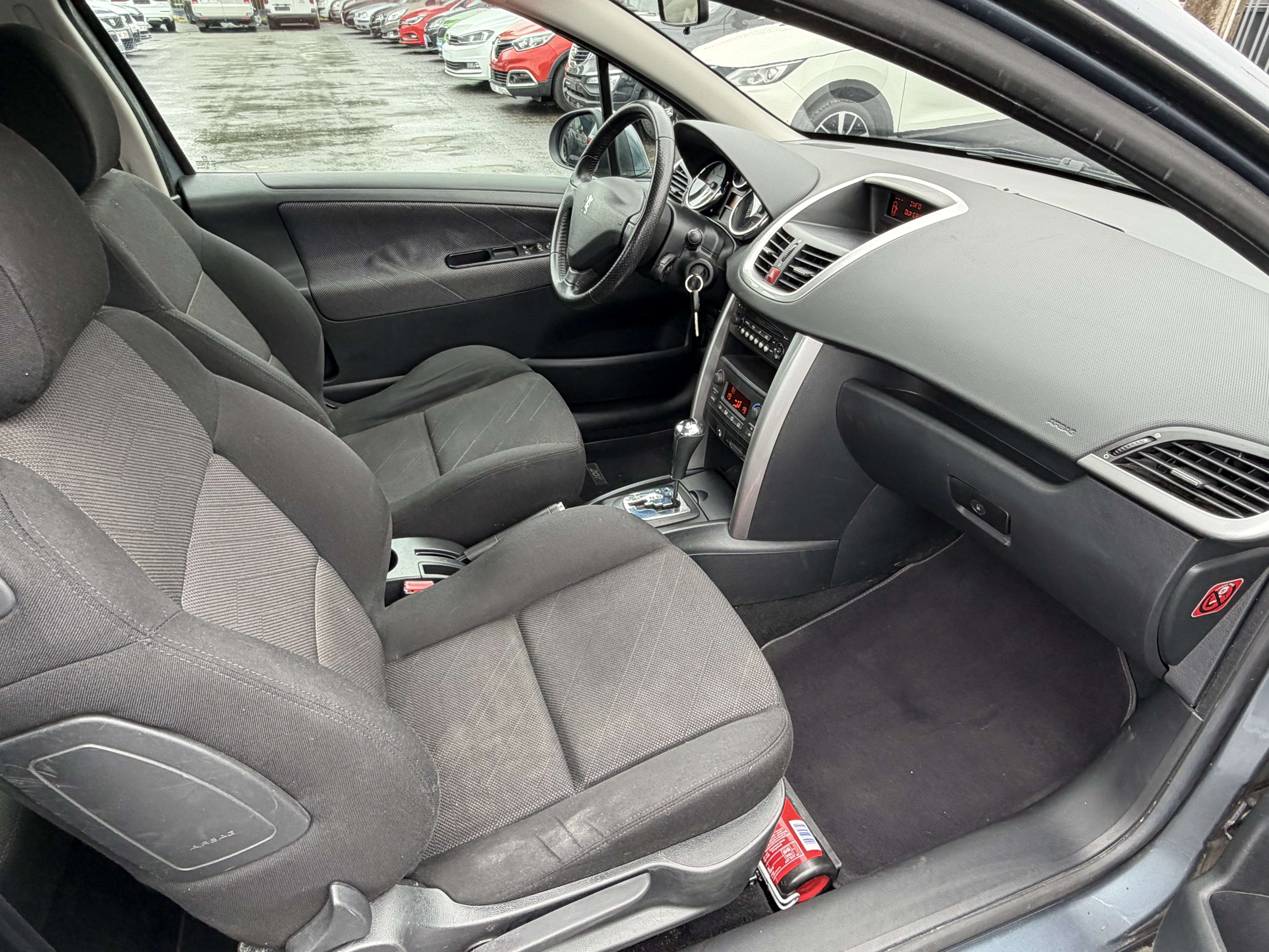 Peugeot 207 1.6i 16v AUTOMATIQUE*CLIM*