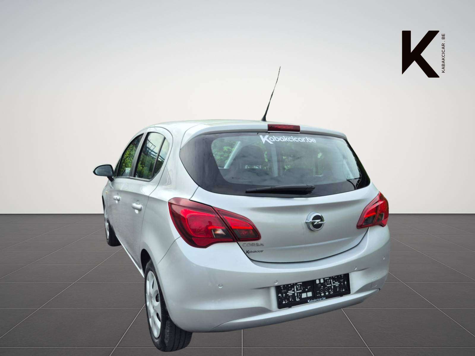 Opel Corsa 1.4i Enjoy - Automatique Faible KM - Garantie 12 Mois avec Entretien Effectué - Zone LEZ Ok - Disponible rapidement