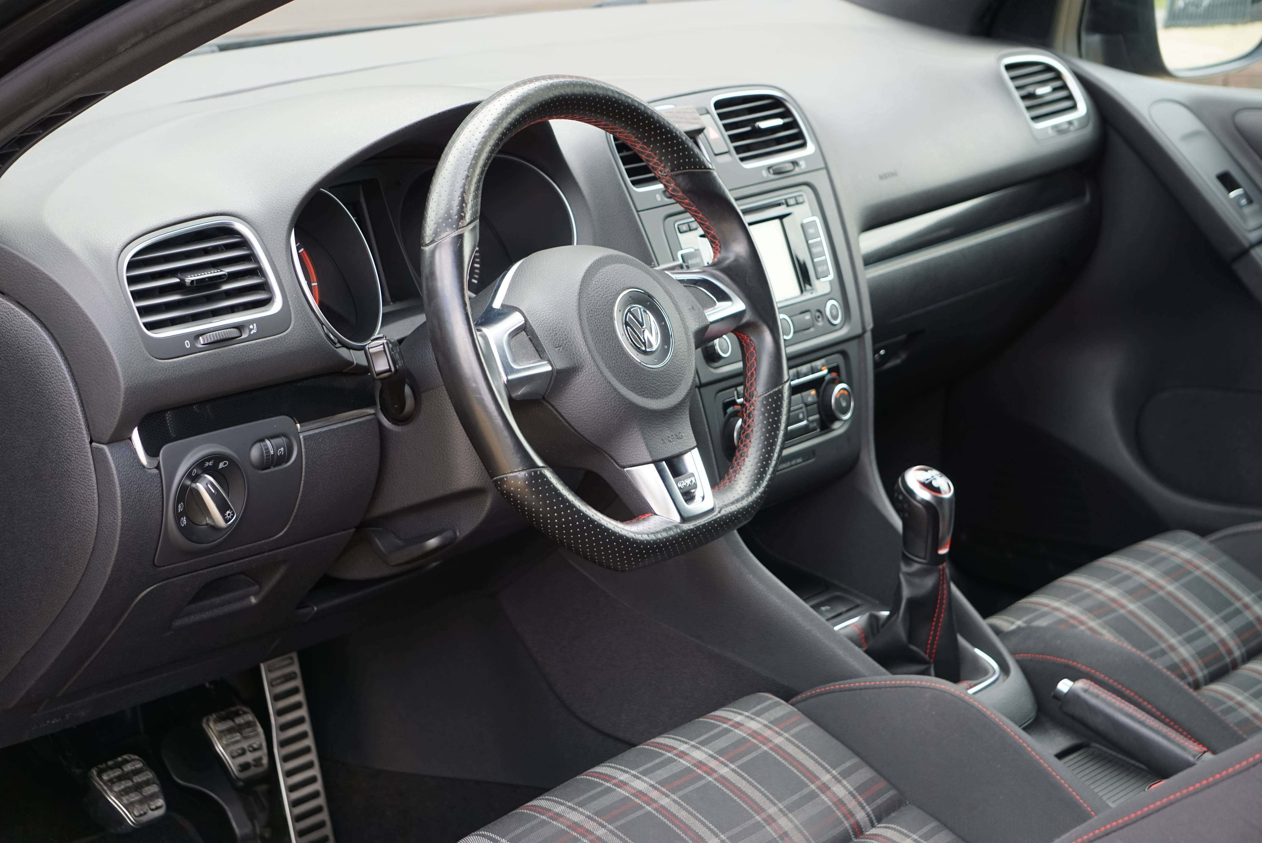 Volkswagen Golf GTI 2.0 TSI EDITION 35 CARNET NAVI BI-XENON