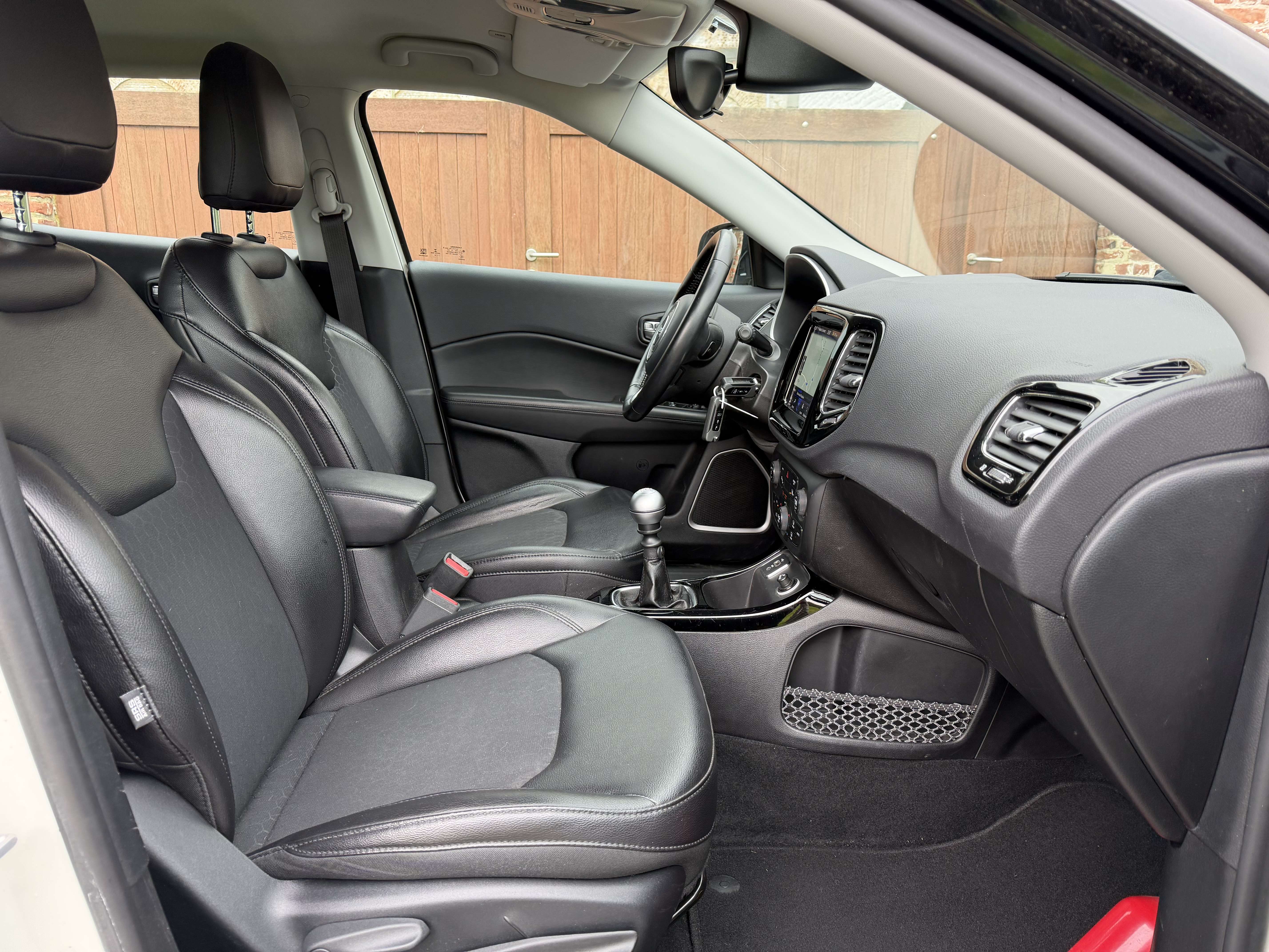 Jeep Compass 1.4 Turbo 4x2 Night Eagle *GPS*CAM*CARPLAY*
