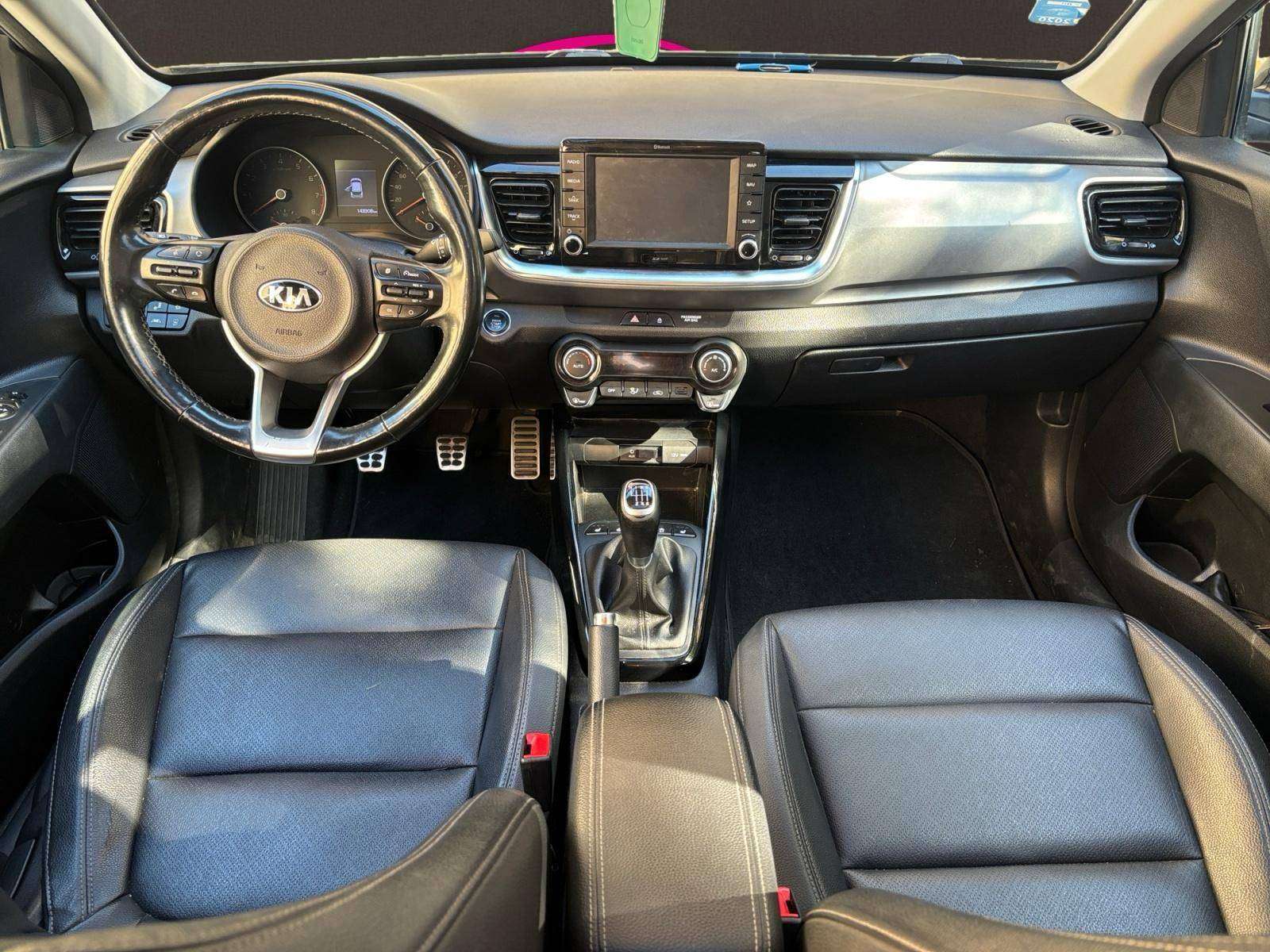 Kia Stonic Stonic 1.0 T Sense ISG/TOIT OUVRANT/GARANTIE 12 MOIS/CARNET COMPLET KIA
