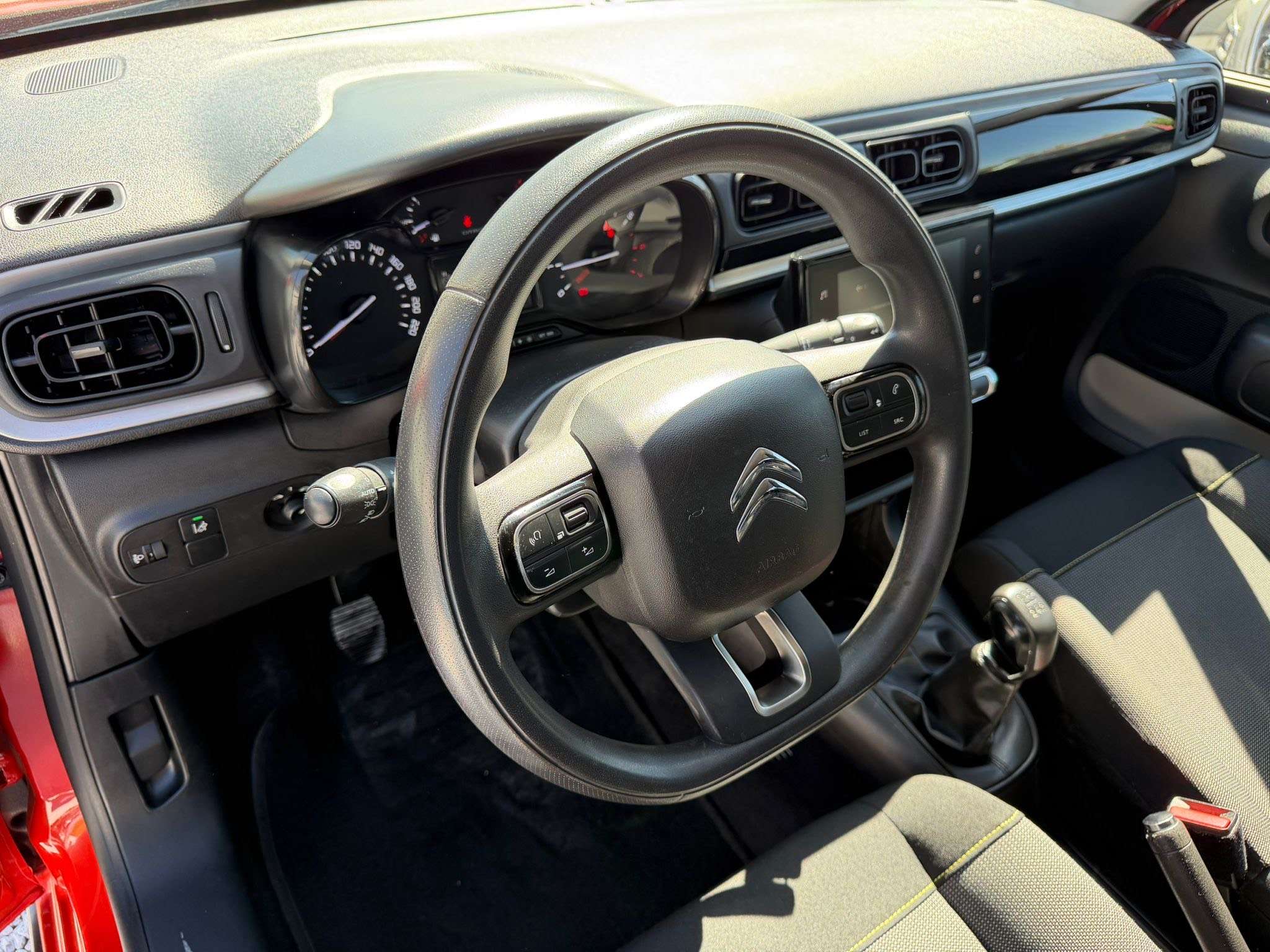 Citroen C3 1.2i - New model - Euro 6b - Climatisation - Bluetooth