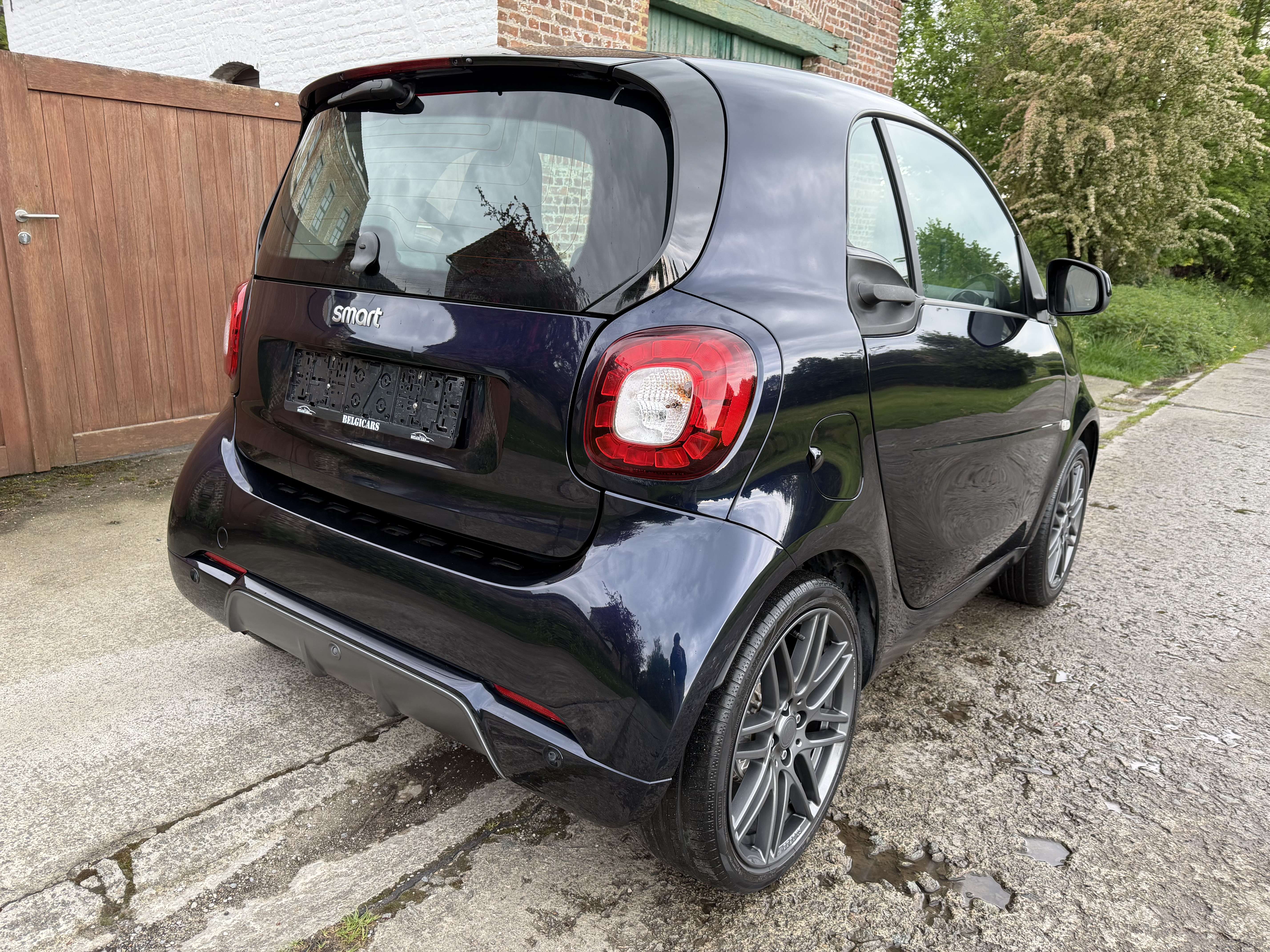 smart forTwo 0.9 Turbo BRABUS STYLE DCT (EU6.2)