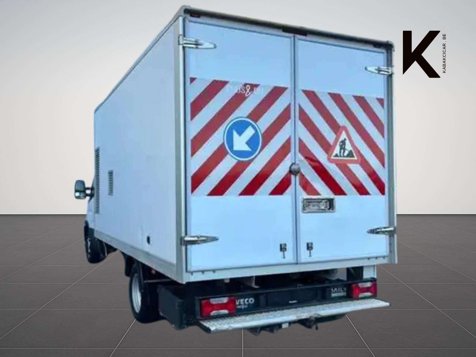 Iveco Daily CAISSE / BOITE AUTO / CLIM / TVA RECUPERABLE