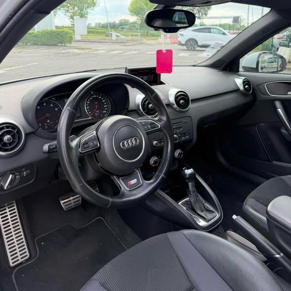 Audi A1 SPORTBACK 1.4 TFSI 185 AMBITION S TRONIC