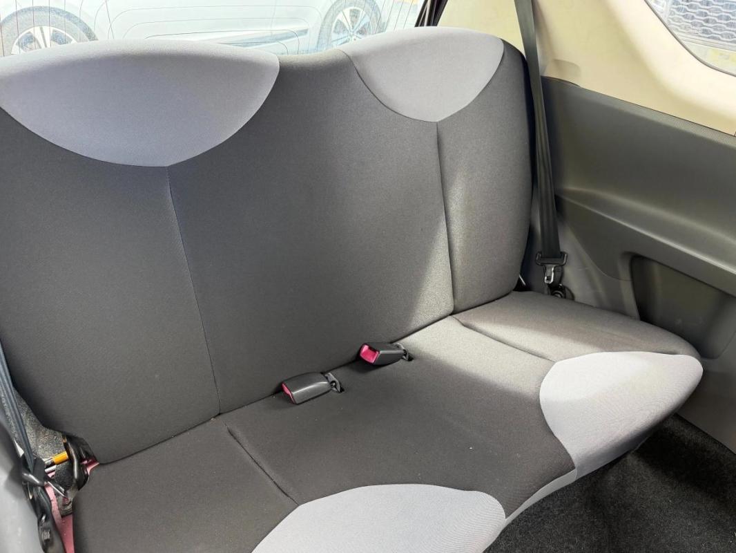 Citroen C1 1.0 70 CONFORT ENTRETIEN CITROEN-MOTEUR A CHAINE-IDEAL JEUNE CONDUCTEUR-EMBRAYAGE NEUF