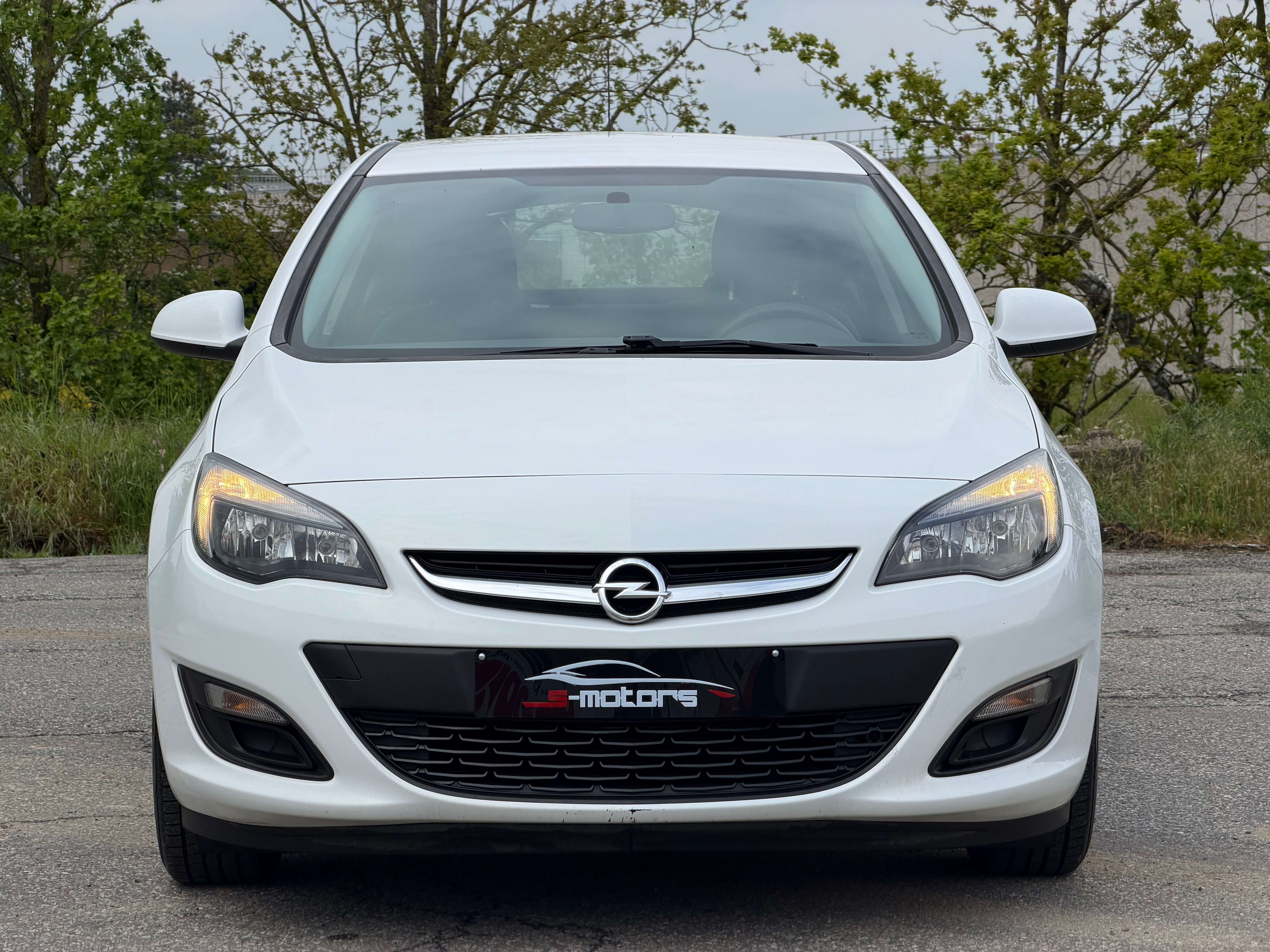Opel Astra Astra 1.4i • TRES PROPRE •