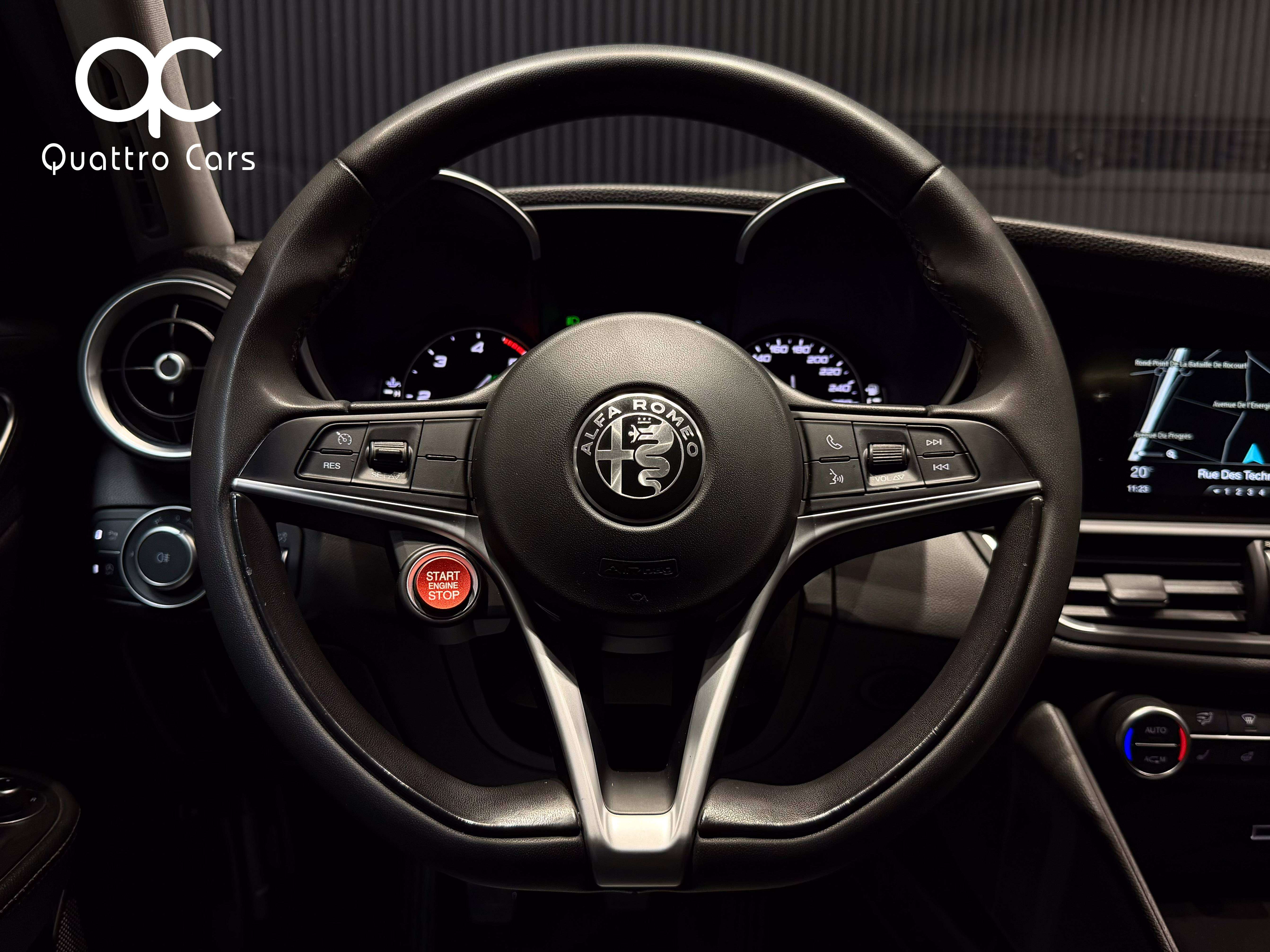 Alfa Romeo Giulia 2.2 JTDm - Look unique - Toit ouvrant - Cuir