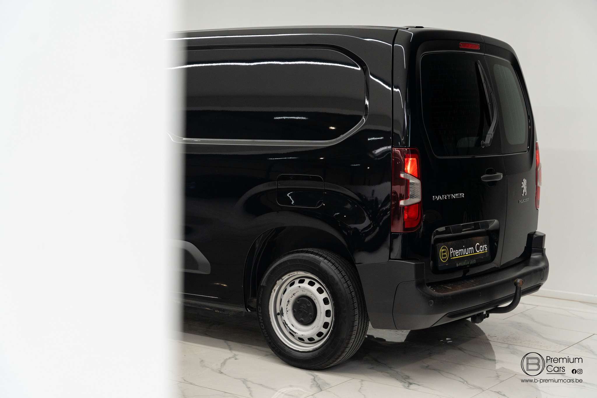 Peugeot Partner 1.5 HDI! Airco, cruise! Lichte vracht! Nieuw!