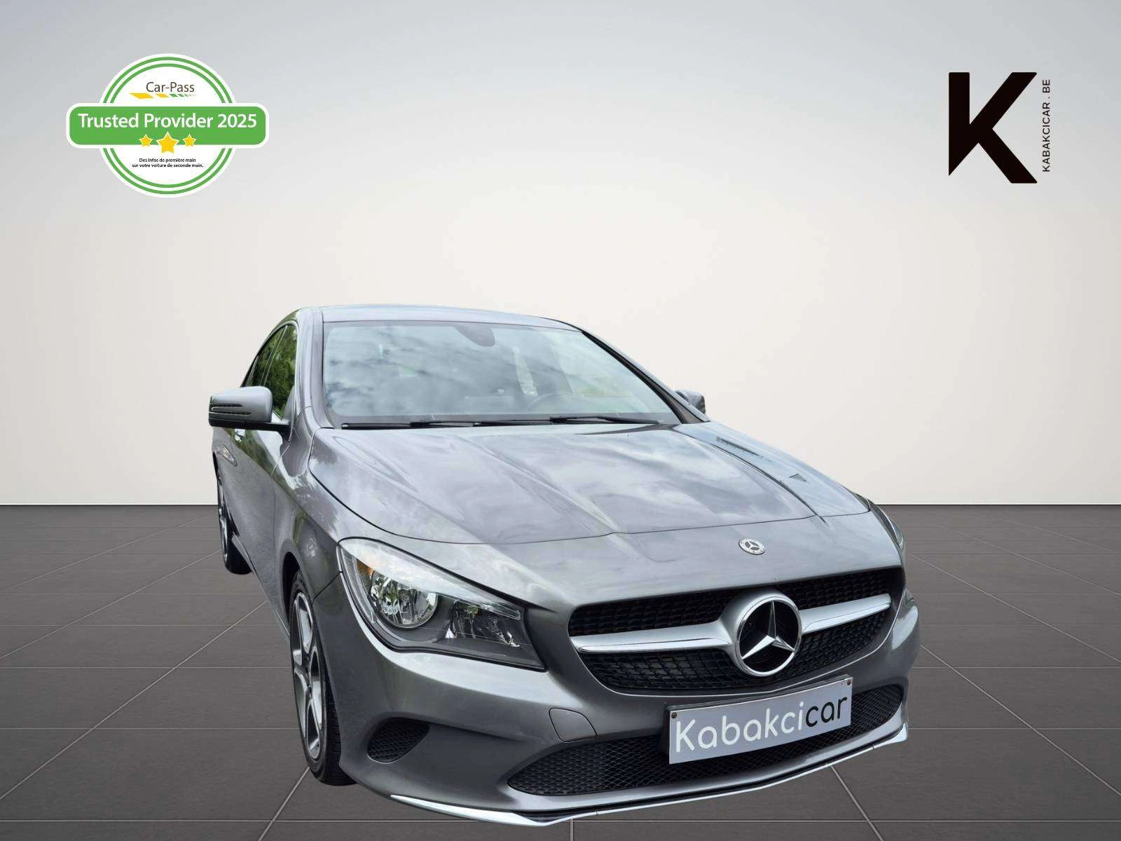 Mercedes-Benz CLA 180 d Business Solution - Faible consommation et Fiable - Garantie 12 Mois - Disponible rapidement - Zone LEZ Ok