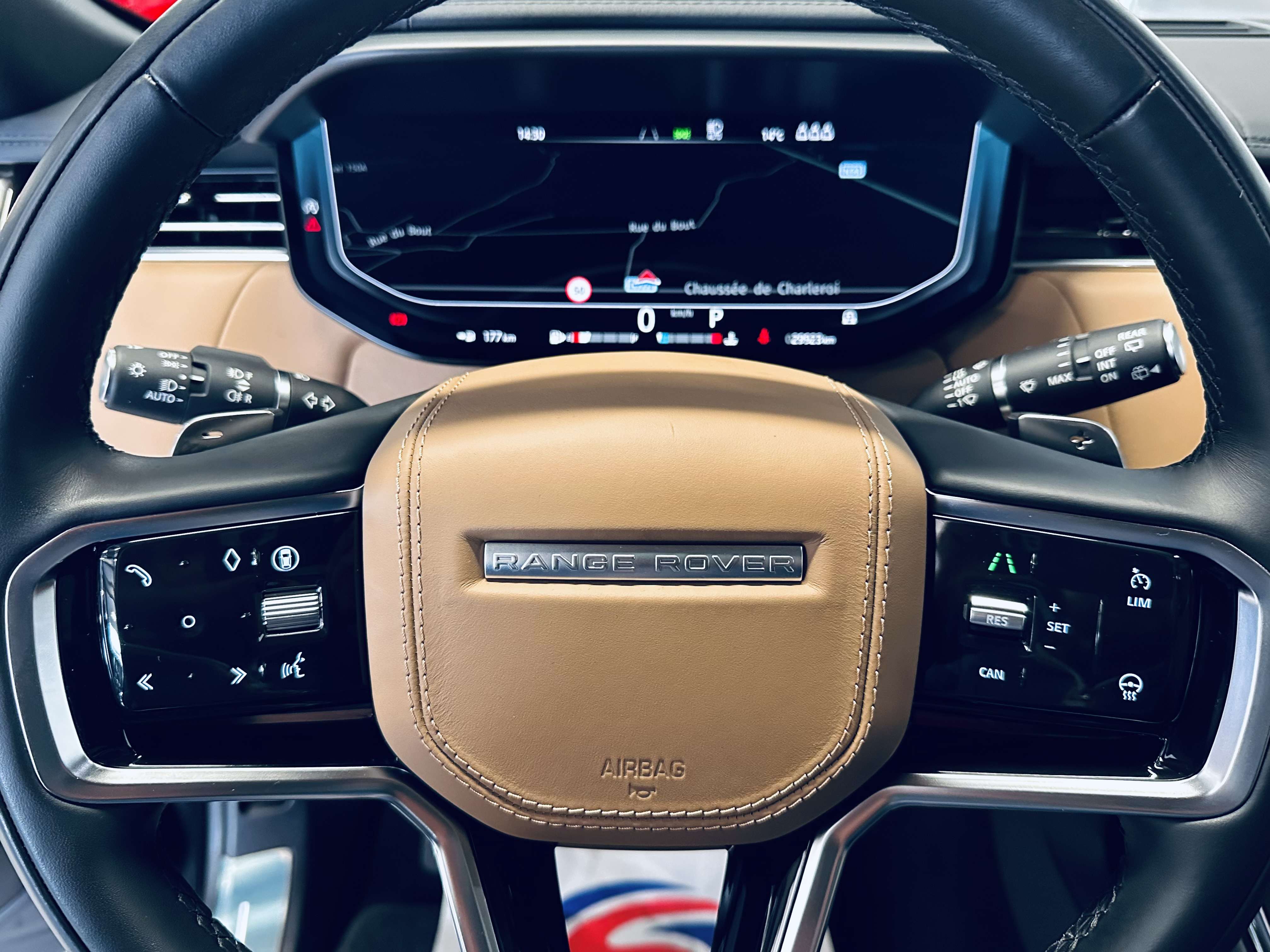 Land Rover Range Rover Sport 250d R-DYNAMIC 3.0 S TOIT PANO CUIR BRUN FULL OPT. GARANTIE 2030