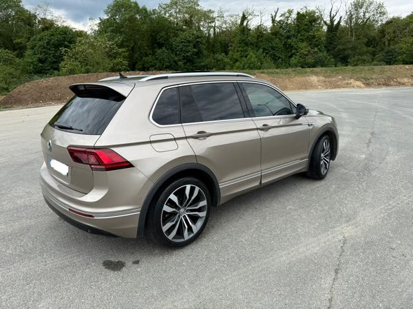 Volkswagen Tiguan II (2) 2.0 TDI 150 R-LINE 4MOTION DSG7