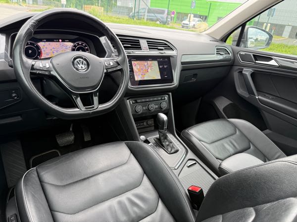 Volkswagen Tiguan II (2) 2.0 TDI 150 R-LINE 4MOTION DSG7