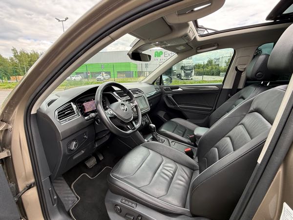 Volkswagen Tiguan II (2) 2.0 TDI 150 R-LINE 4MOTION DSG7