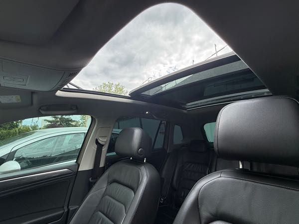 Volkswagen Tiguan II (2) 2.0 TDI 150 R-LINE 4MOTION DSG7