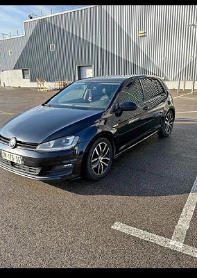 Volkswagen Golf VII 2.0 TDI 150 BLUEMOTION TECHNOLOGY CARAT DSG6 5P