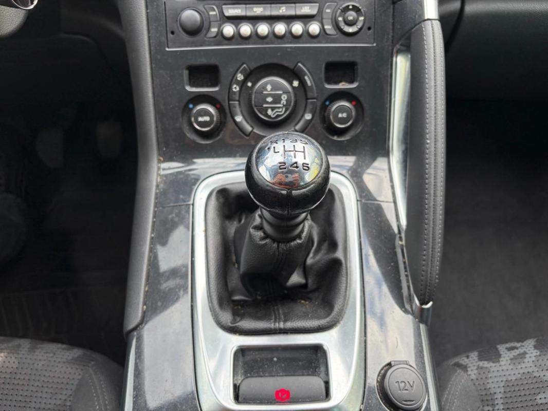 Peugeot 3008 I 1.6 HDi 112 cv COURROIE DE DISTRIBUTION FIATE 2026 - VIDANGE OK RADAR RECUL