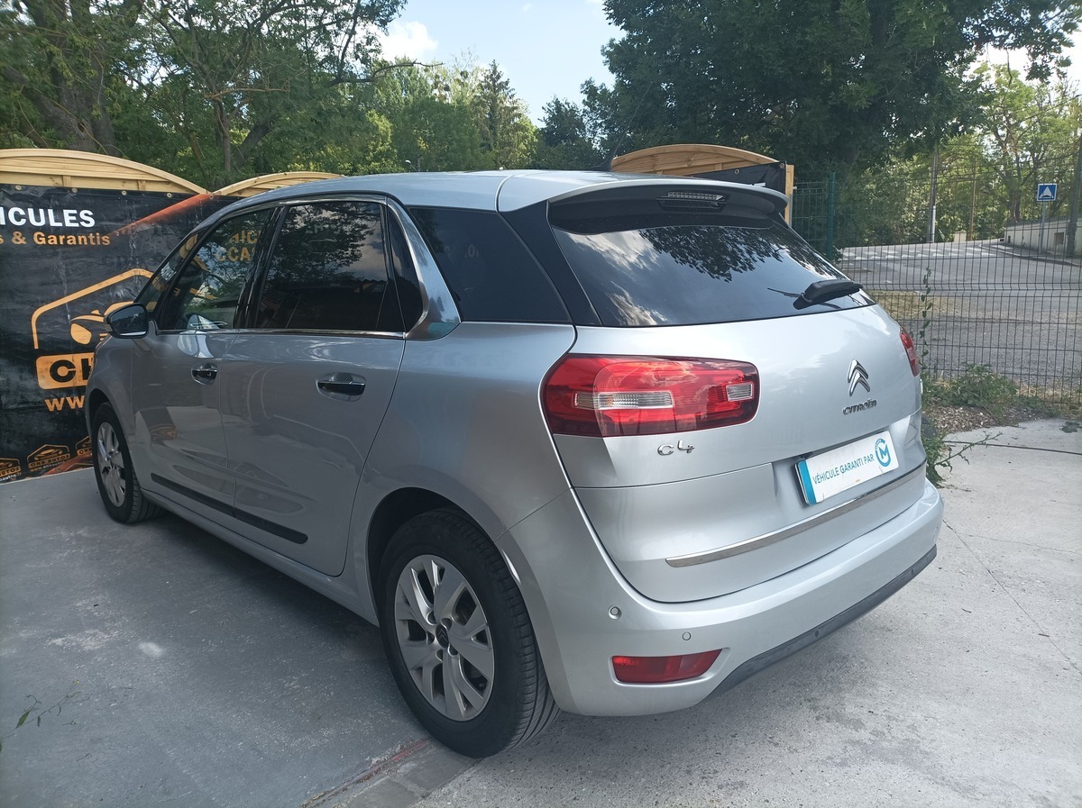 Citroen C4 Citroën C4 Picasso 1.6 EHDI boite automatique.