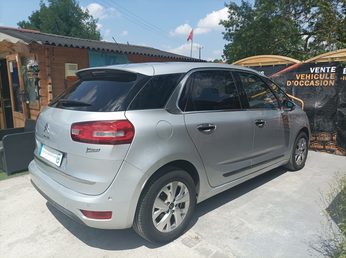 Citroen C4 Citroën C4 Picasso 1.6 EHDI boite automatique.