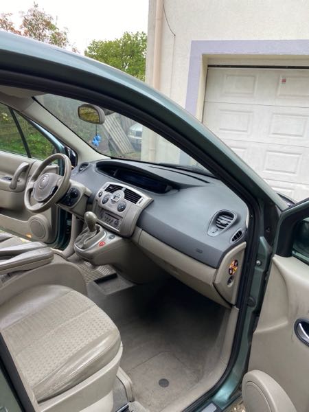Renault Scenic Renault Mégane Scénic 1.6 automatique