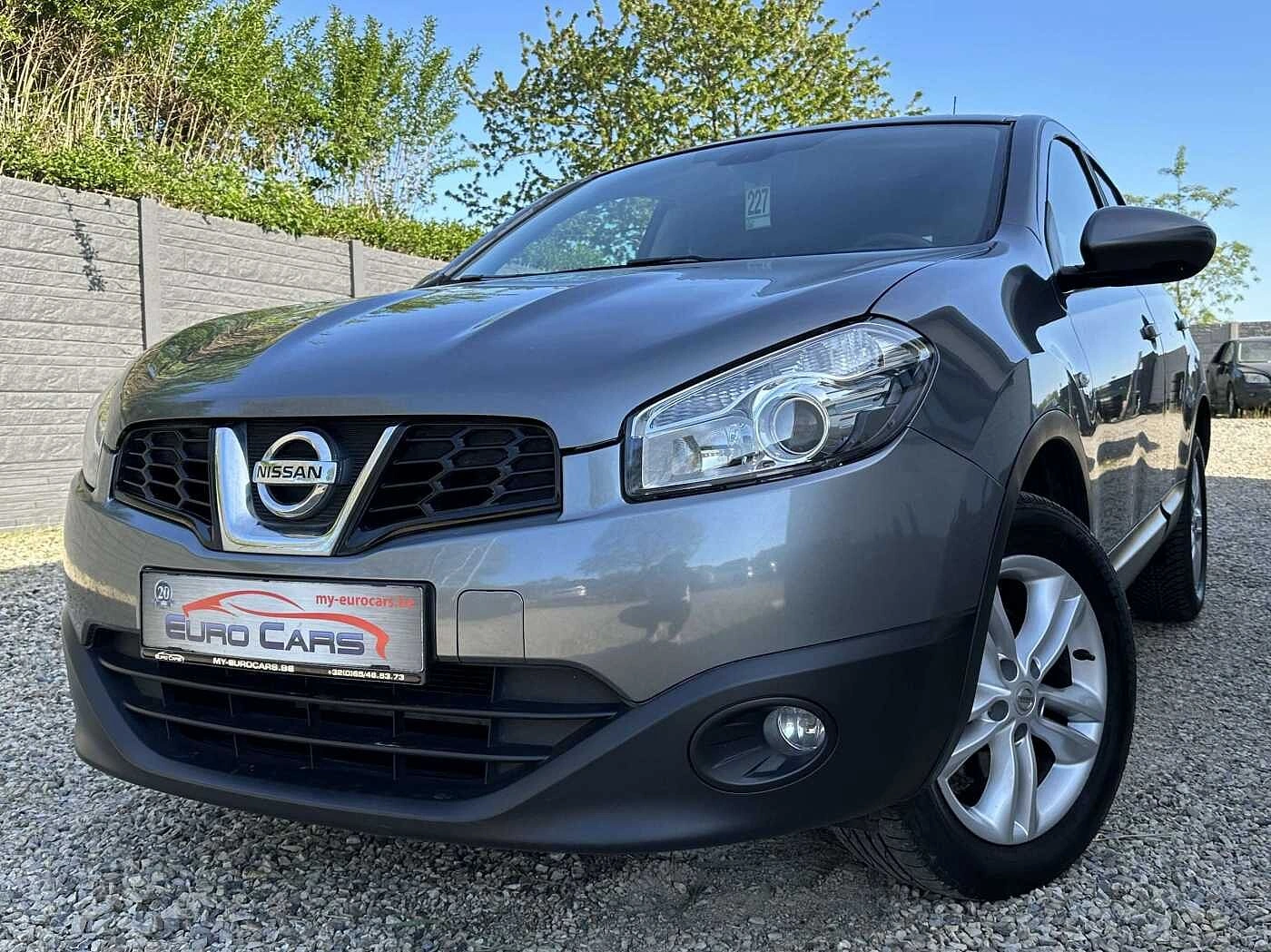 Nissan Qashqai 1.6i 2WD Visia ISS CRUISE/SENSOR/CLIM AUTO/RADIO