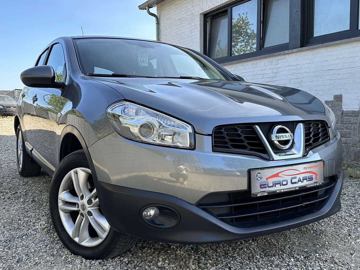Nissan Qashqai 1.6i 2WD Visia ISS CRUISE/SENSOR/CLIM AUTO/RADIO