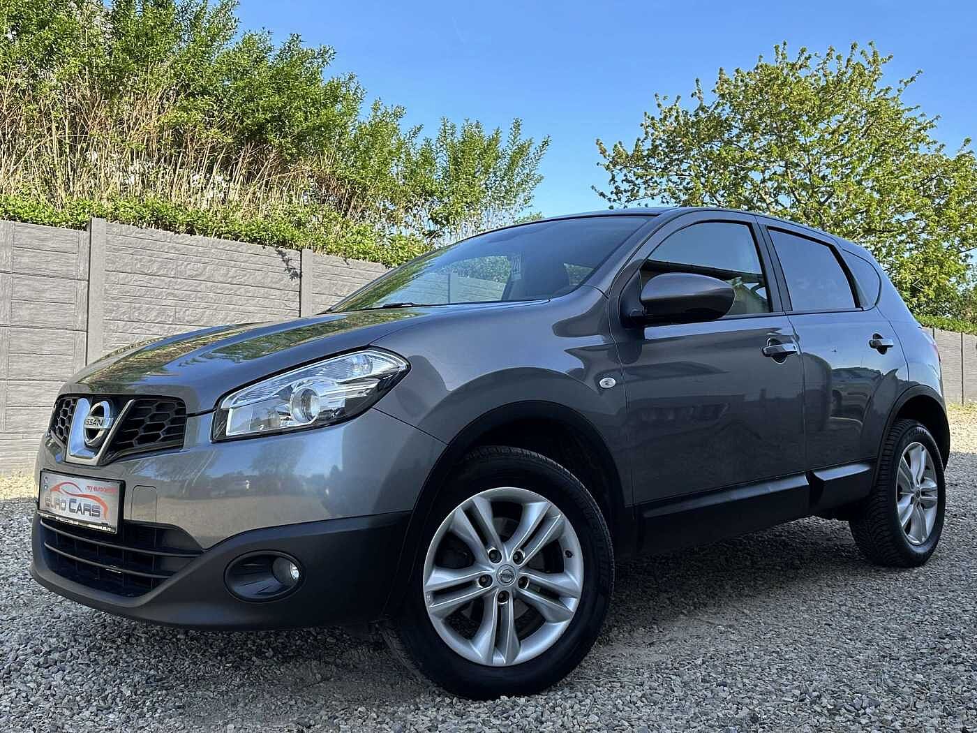 Nissan Qashqai 1.6i 2WD Visia ISS CRUISE/SENSOR/CLIM AUTO/RADIO