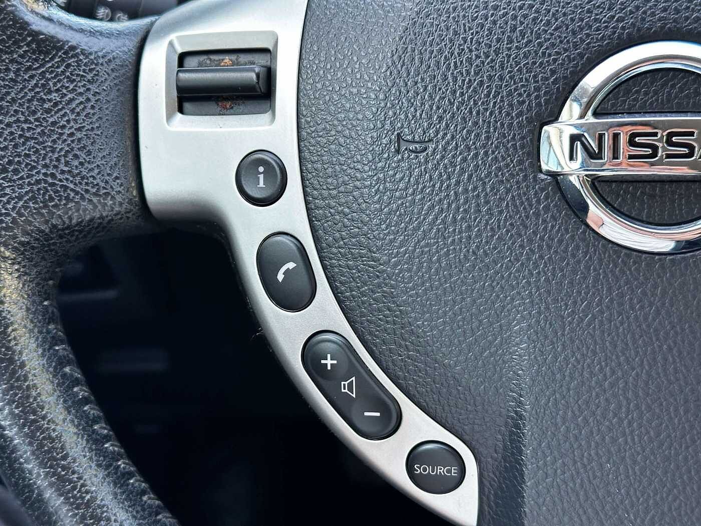 Nissan Qashqai 1.6i 2WD Visia ISS CRUISE/SENSOR/CLIM AUTO/RADIO