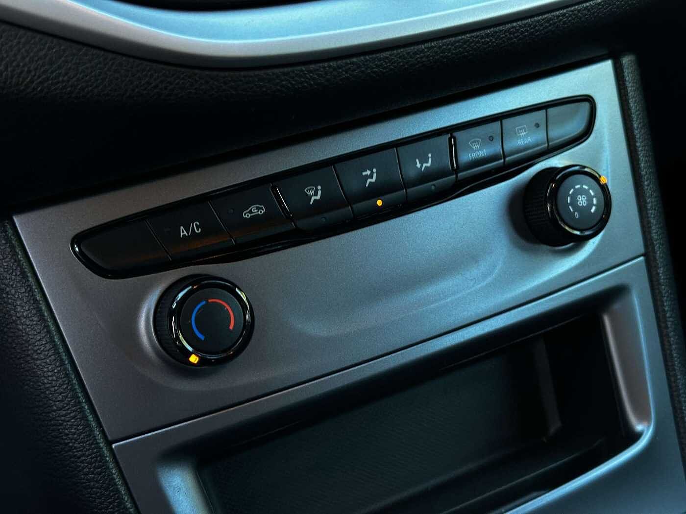 Opel Astra Sports Tourer Sports Tourer 1.5 Turbo D Edition 2020 S/S CARPLAY/LED/SENSOR/GPS/CLIM/CARNET FU