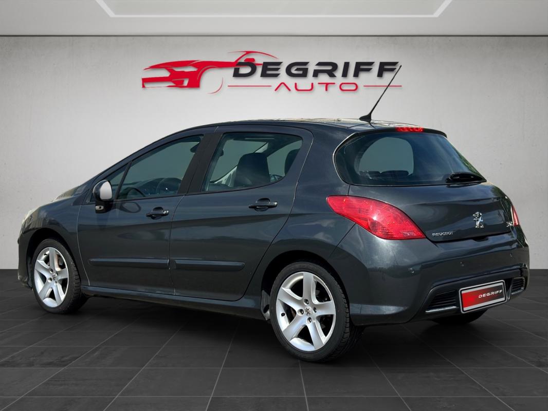 Peugeot 308 2.0 HDi 163ch FAP Féline A