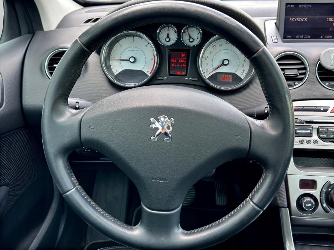 Peugeot 308 2.0 HDi 163ch FAP Féline A