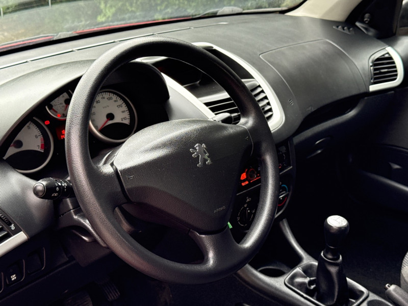 Peugeot 206 + 1.4 ESS 75CH * 12/2010 * TRES BON ETAT * GARANTIE